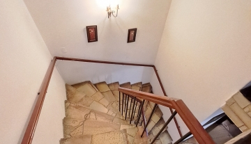 20240219_185312-min.jpg